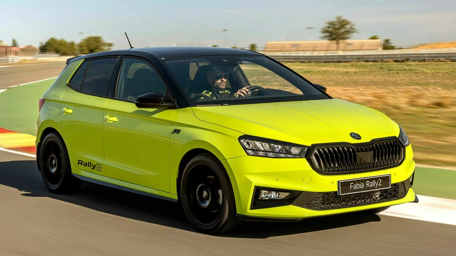 Το νέο Skoda Fabia Rally2 έφτασε με 190 άλογα!